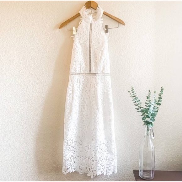 Lulu’s divine destiny lace sleeveless white midi dress - Picture 4 of 7